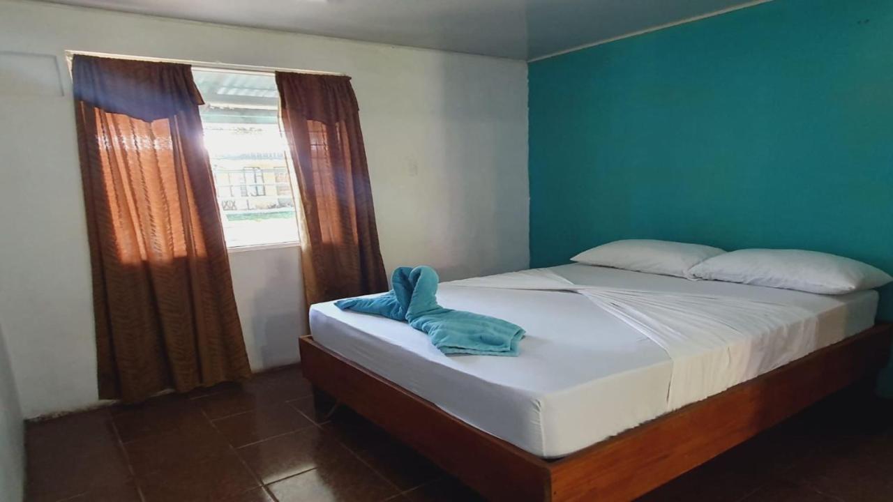 Cabinas Palmer Makanda Cahuita Exterior foto