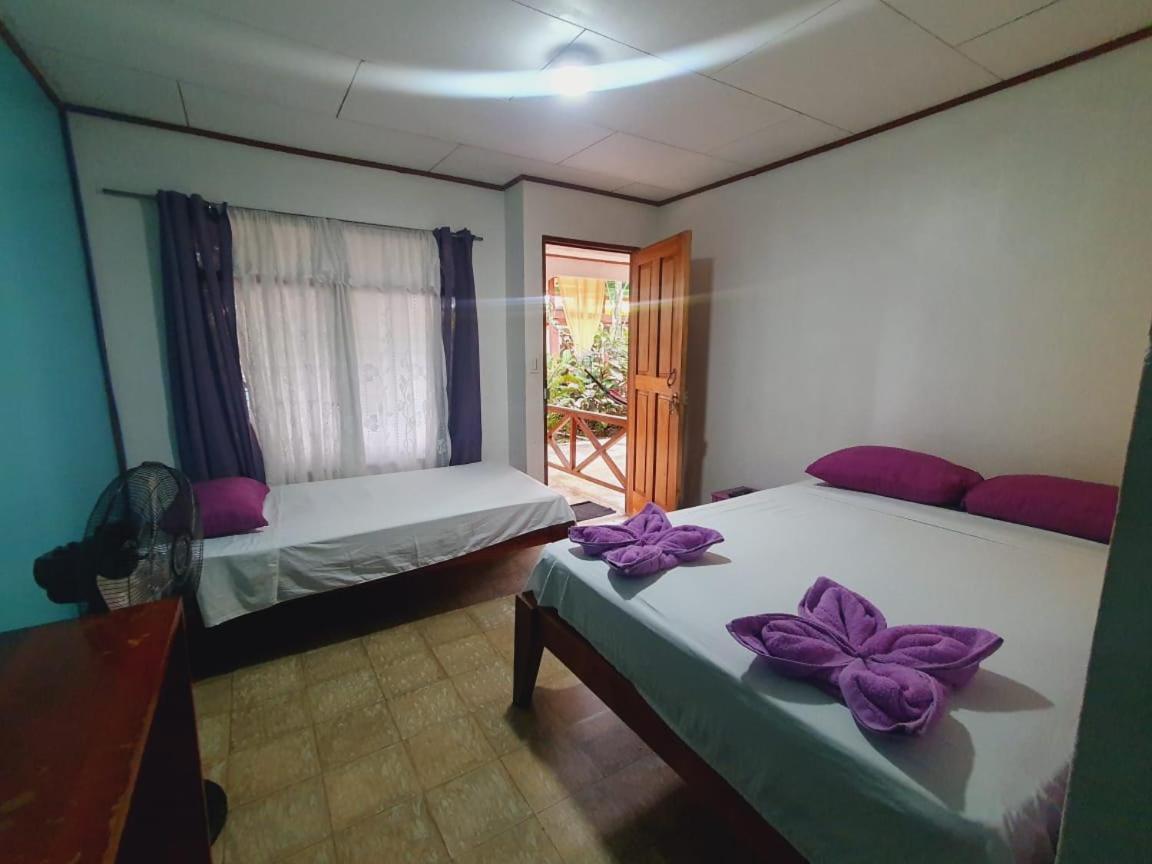 Cabinas Palmer Makanda Cahuita Exterior foto